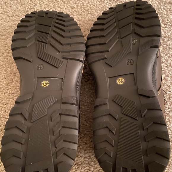 Authentic St.JOHN’S BAY Men’s Brown Memory Foam Slip on Shoes size 8.5M with box - Picture 8 of 10